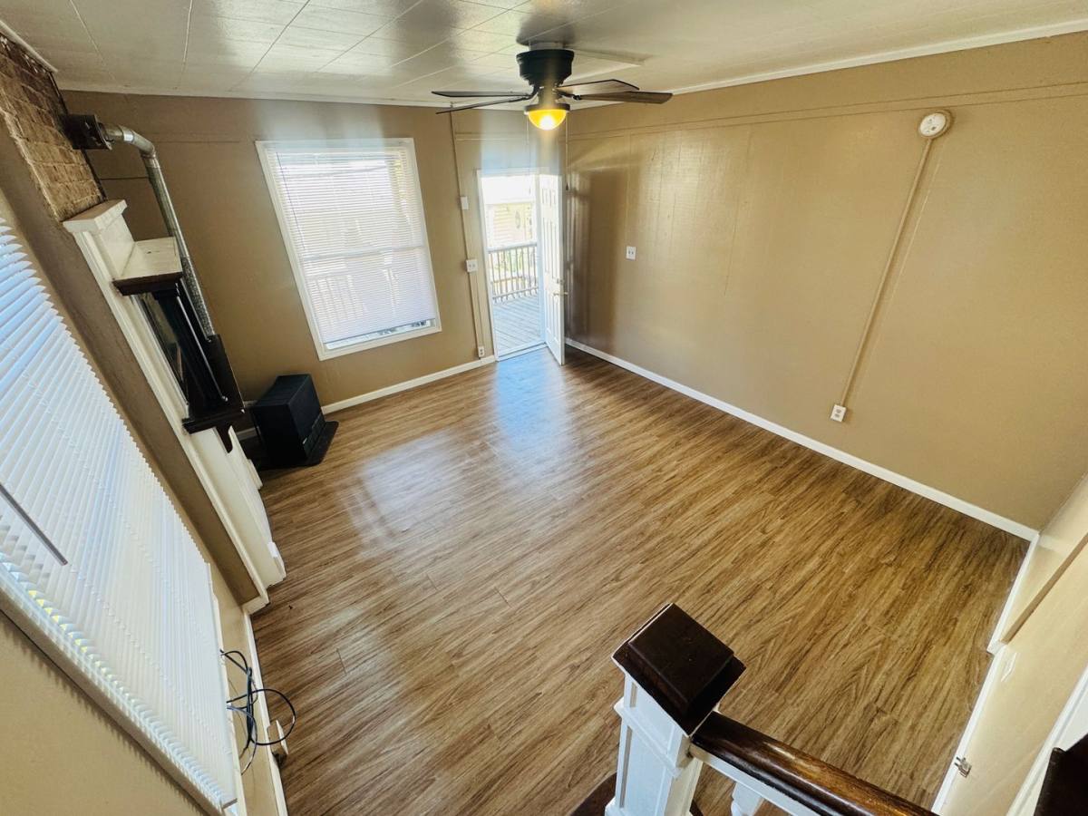 Apartment for rent at 420-422 Pennsylvania Ave, Morgantown, WV 26501