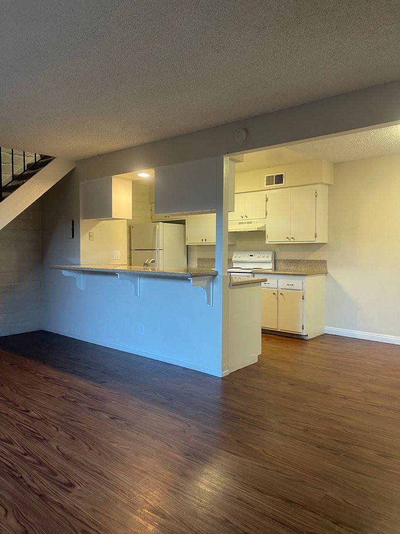Townhouse for rent at 3260, 3276, 3306 Alexander Dr, Redding, CA 96002