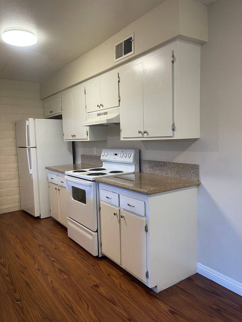 Townhouse for rent at 3260, 3276, 3306 Alexander Dr, Redding, CA 96002