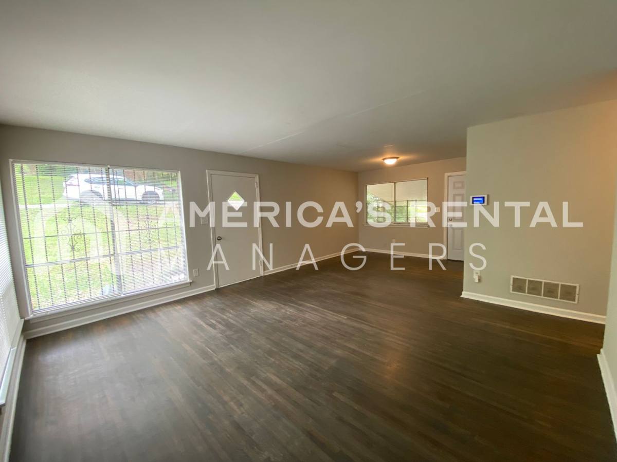 House for rent at 7125 6th Ave S, Birmingham, AL 35206