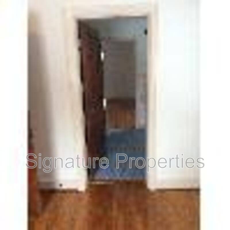 Apartment for rent at 534 Logan St #1, South Boston, VA 24592