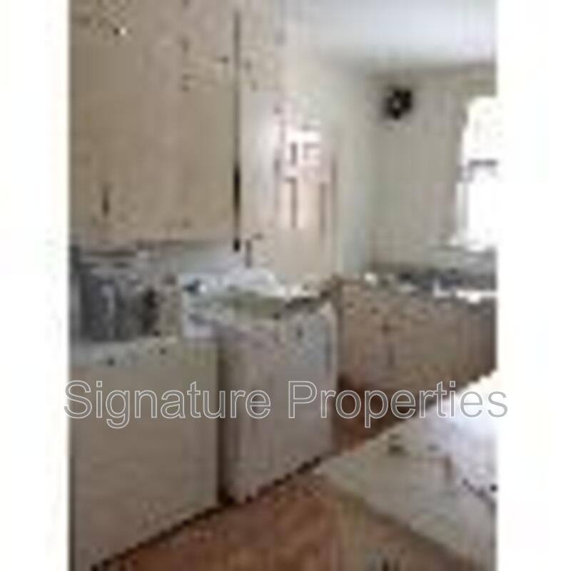 Apartment for rent at 534 Logan St #1, South Boston, VA 24592