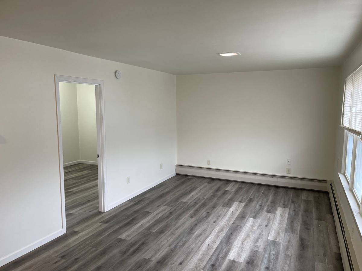 Apartment for rent at 400-404 W 1st St, Fowler, IN 47944
