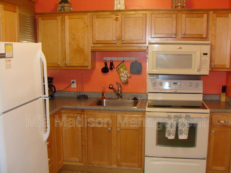 House for rent at 547 E Macon St, Savannah, GA 31401