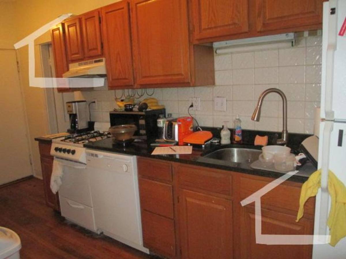 House for rent at 17B Aberdeen St, Boston, MA 02115