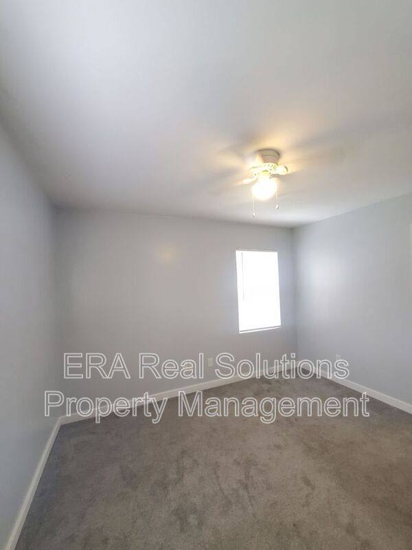 Apartment for rent at 1092 Oakwood Ave, Columbus, OH 43206