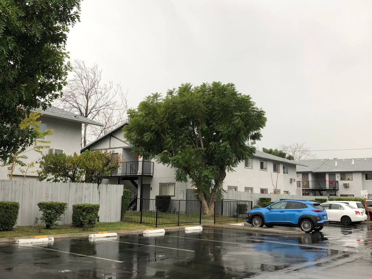 Apartment for rent at 5910 Warren St, Riverside, CA 92503