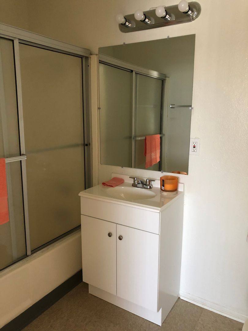 Apartment for rent at 5910 Warren St, Riverside, CA 92503