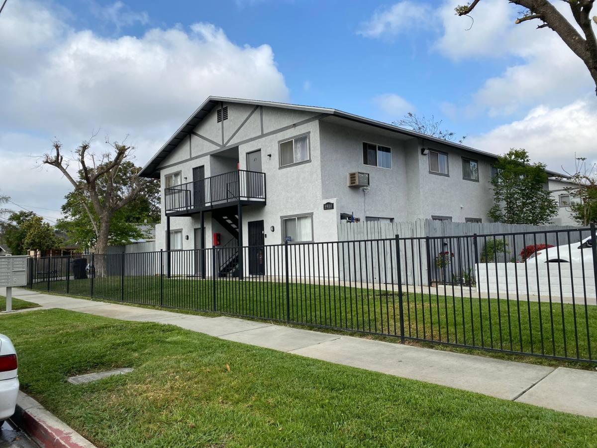 Apartment for rent at 5910 Warren St, Riverside, CA 92503
