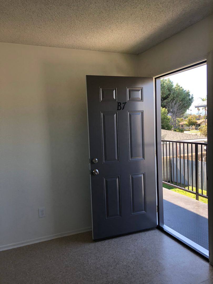 Apartment for rent at 5910 Warren St, Riverside, CA 92503
