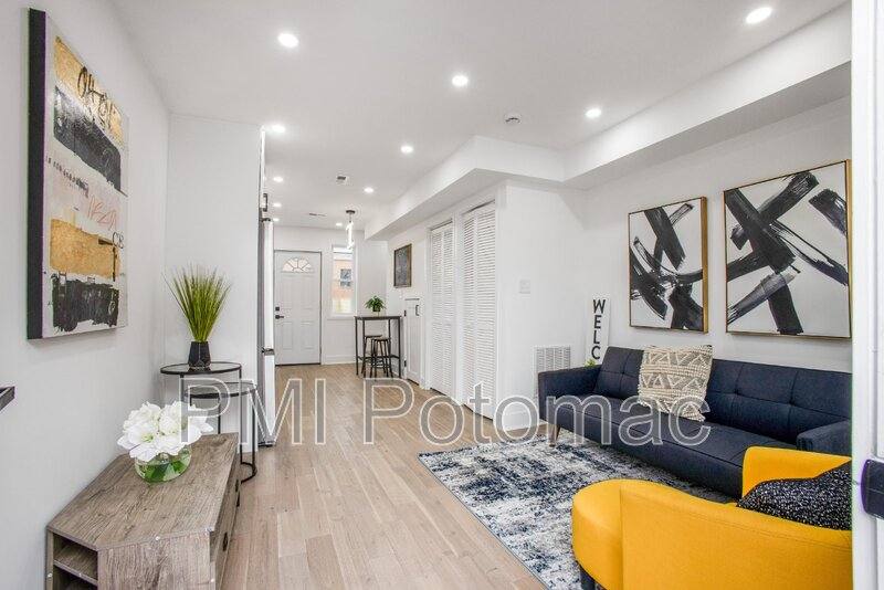 Townhouse for rent at 702 19th St NE, Washington, DC 20002