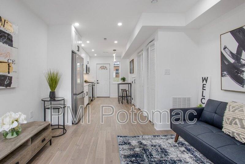 Townhouse for rent at 702 19th St NE, Washington, DC 20002