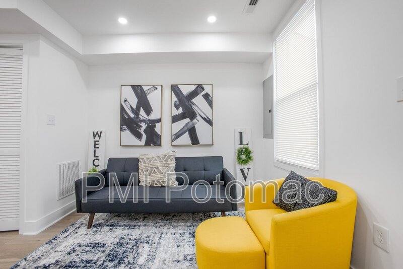 Townhouse for rent at 702 19th St NE, Washington, DC 20002