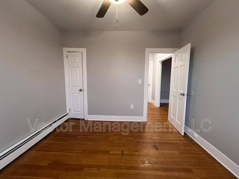 Apartment for rent at 1166 Dixwell Ave #6, Hamden, CT 06514