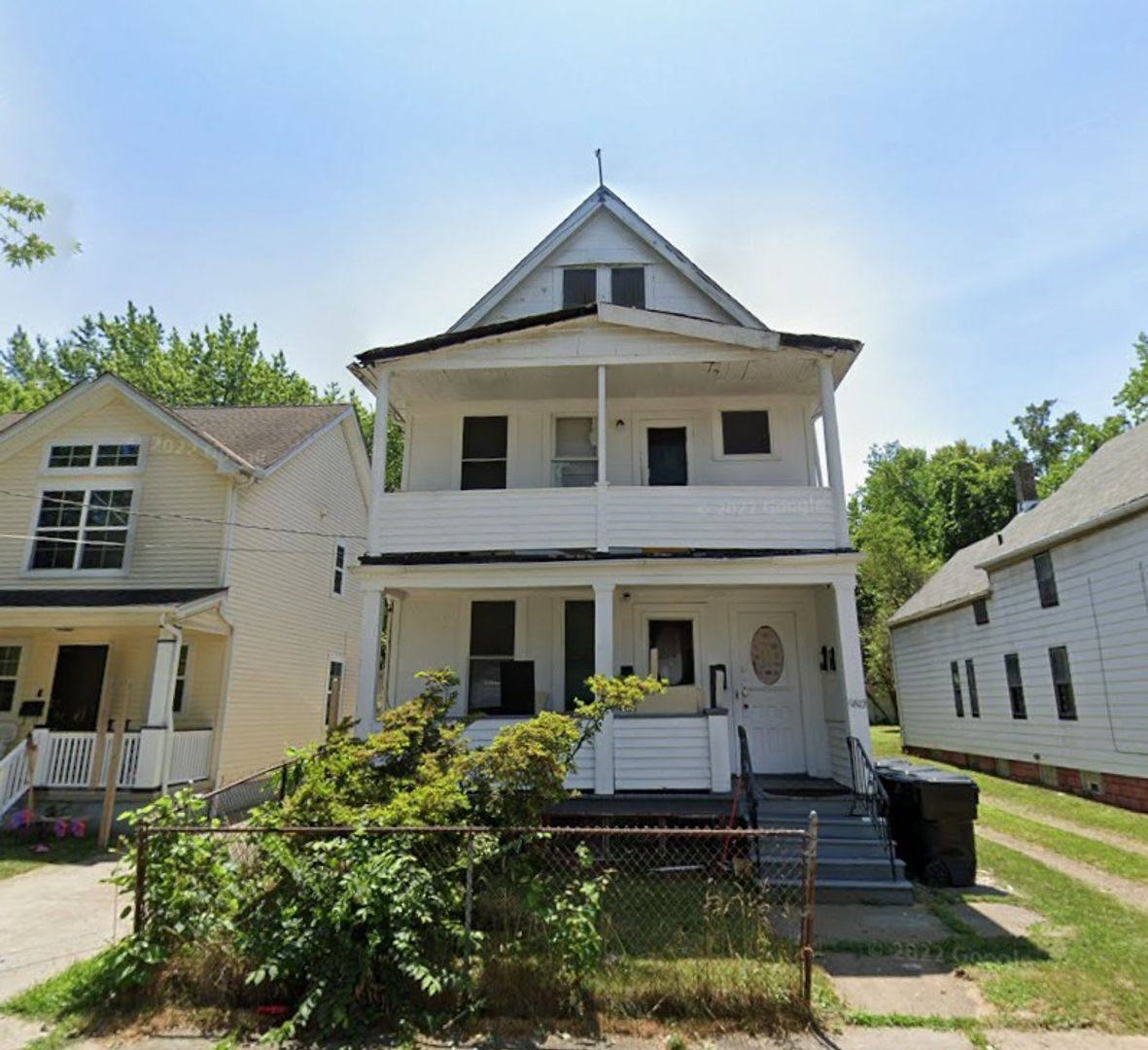 Apartment for rent at 6812 Whitney Ave, Cleveland, OH 44103