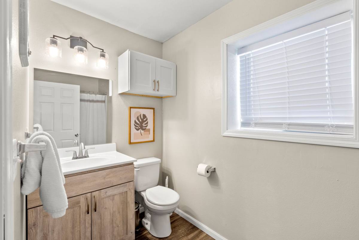 Apartment for rent at 2016 College St, Cedar Falls, IA 50613