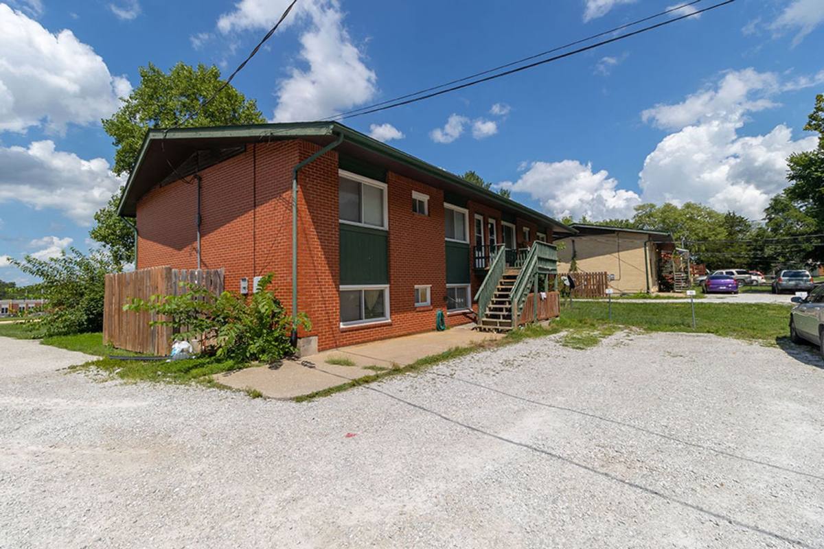 Apartment for rent at 2810 Leeway Dr, Columbia, MO 65202