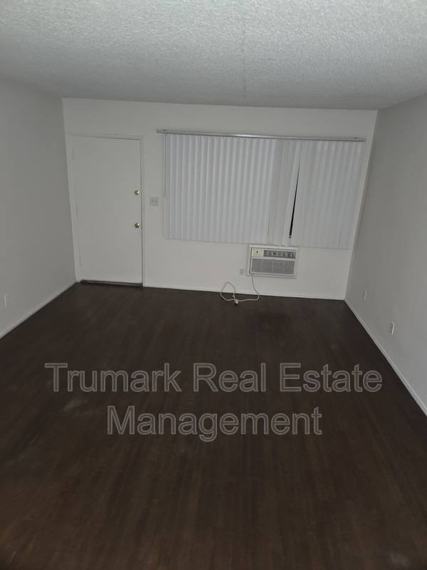 Apartment for rent at 4335 Toland Way #9, Los Angeles, CA 90041