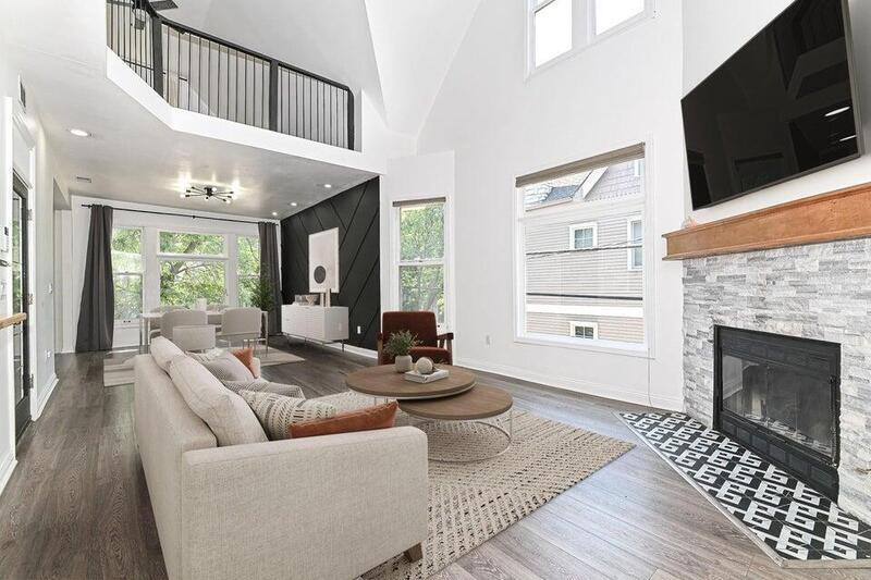 Townhouse for rent at 118 W Reservoir Ave, Milwaukee, WI 53212