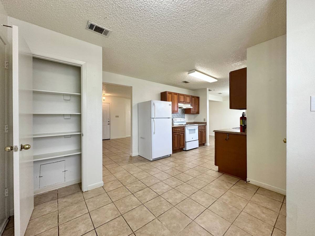 House for rent at 5010 White Rock Dr, Killeen, TX 76542
