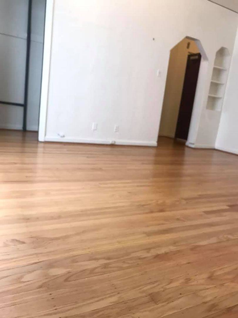 Apartment for rent at 2516 Piedmont Ave, Berkeley, CA 94704