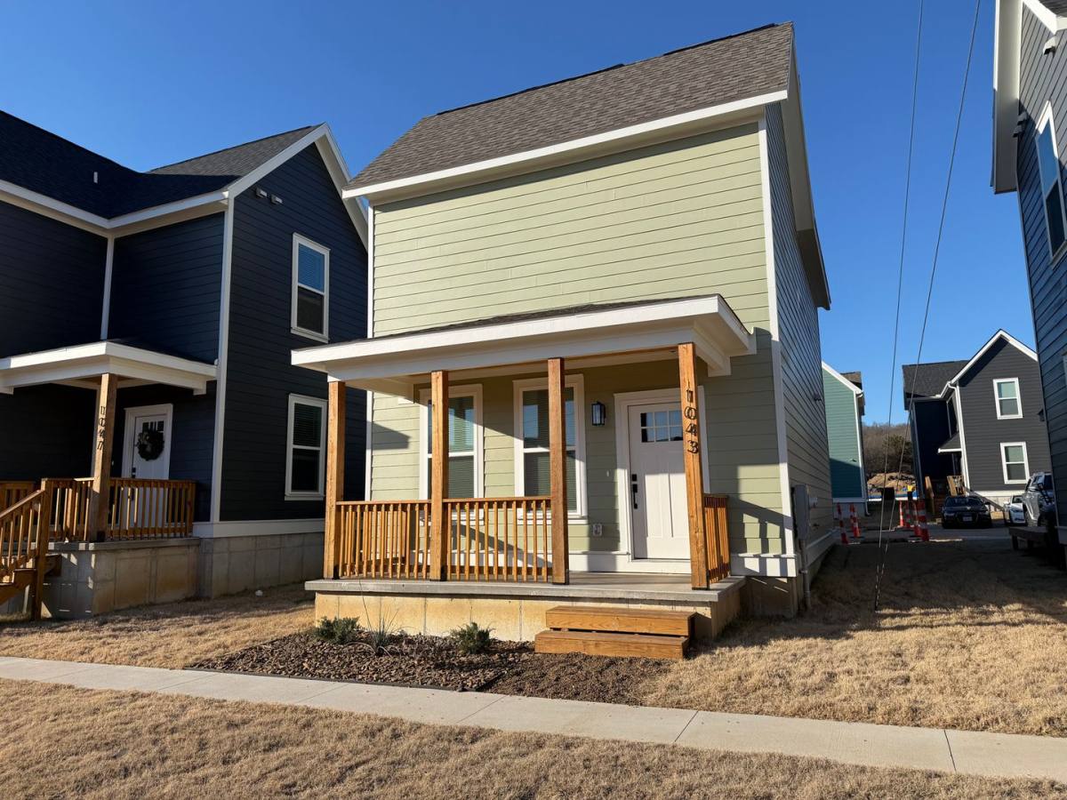 House for rent at 1043 S Laramie Heights, Fayetteville, AR 72704