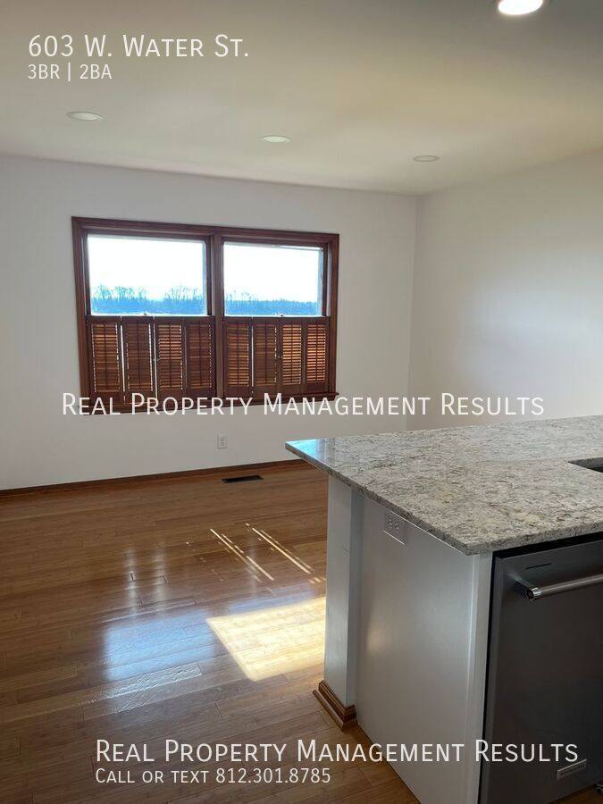 House for rent at 603 W Water St, Newburgh, IN 47630