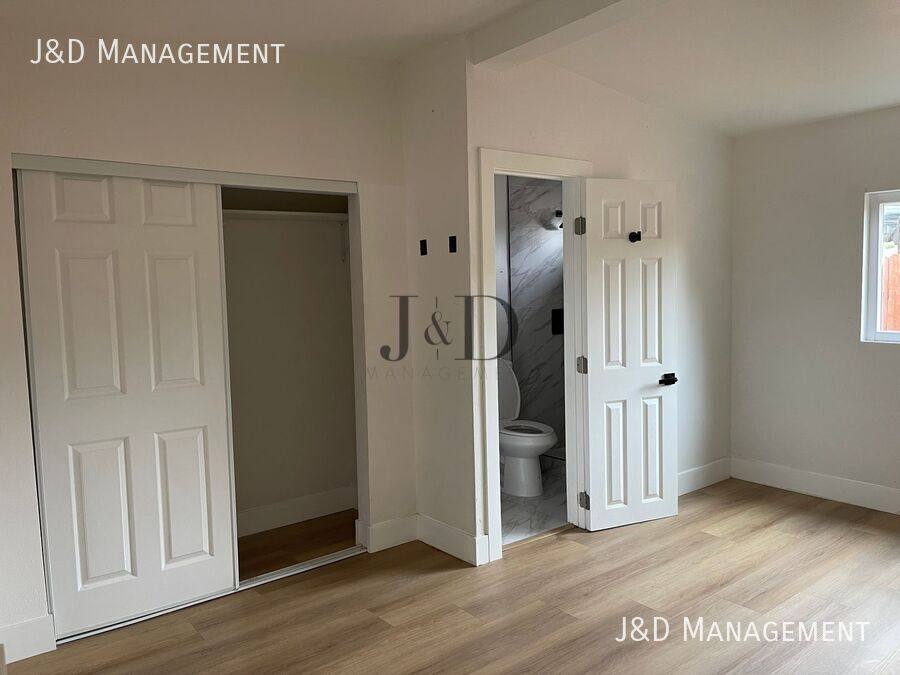 Apartment for rent at 4253 College Ave, San Diego, CA 92115