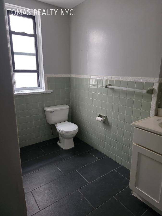 Apartment for rent at 280 Hawthorne Ave #6, Yonkers, NY 10701