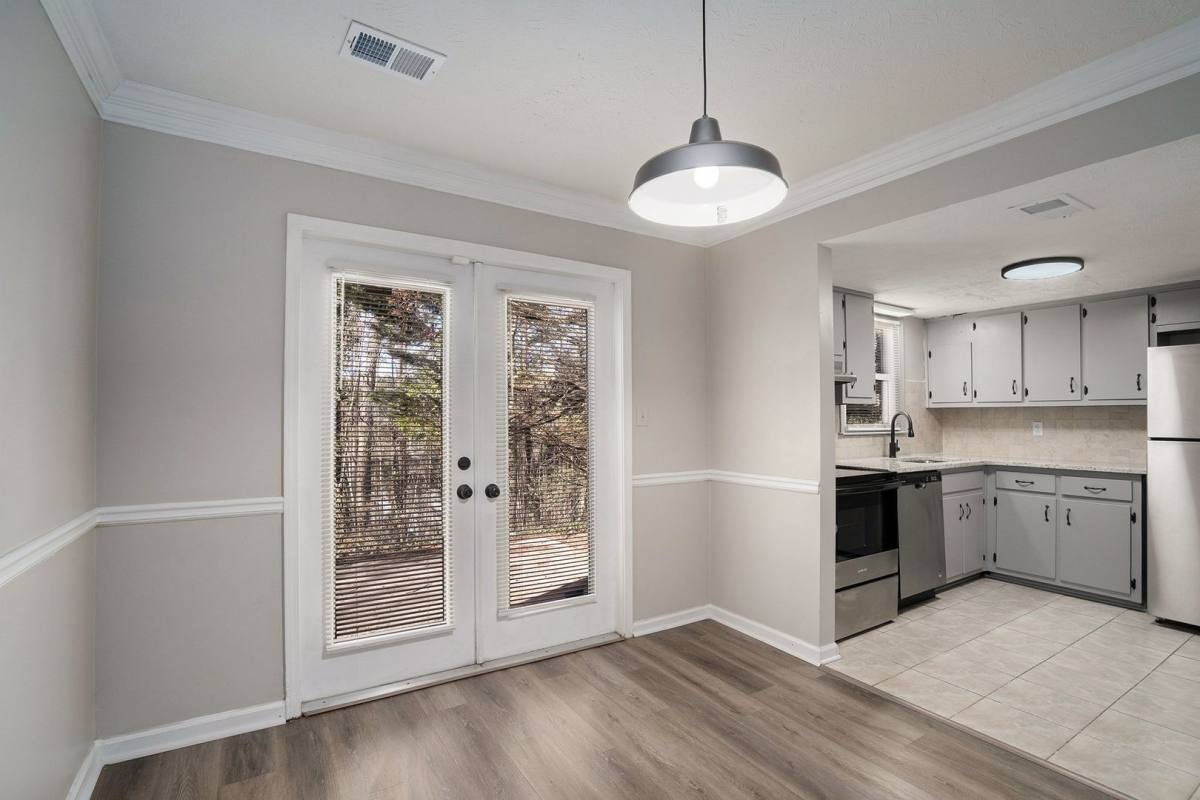Townhouse for rent at 3027 Spruce Circle, Snellville, GA 30078