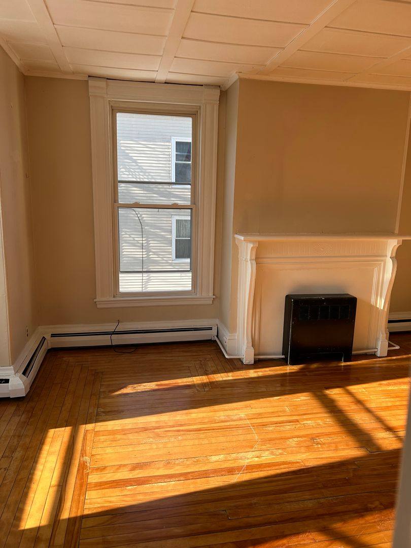 Apartment for rent at 493-497 Cumberland Ave, Portland, ME 04101
