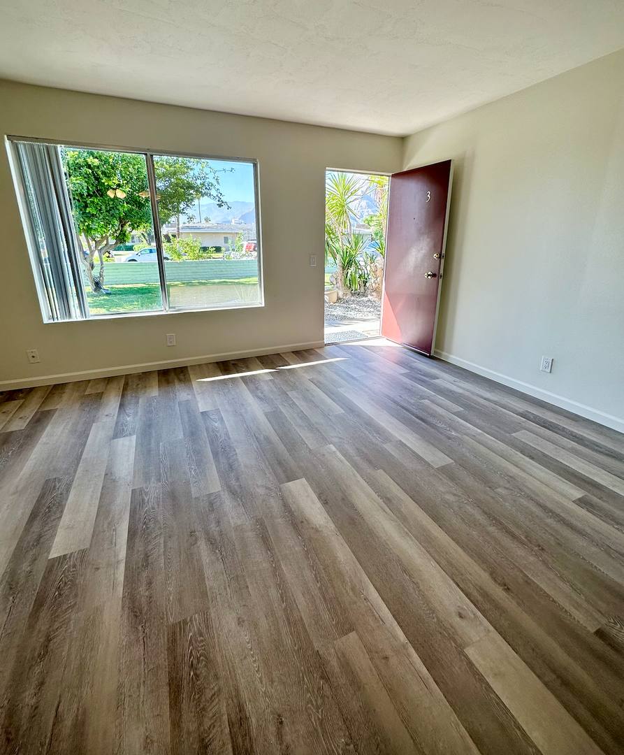 Apartment for rent at 100 W Via Olivera, Palm Springs, CA 92262