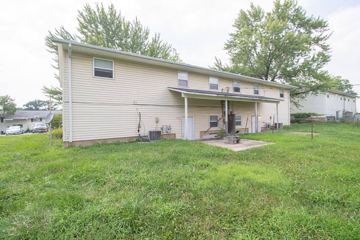 Apartment for rent at 7304 Moberly Dr, Columbia, MO 65202