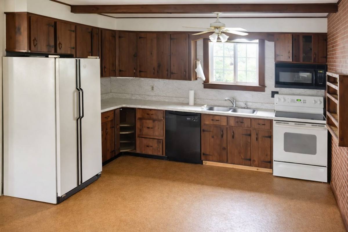House for rent at 10 Walnut St, Burlington, VT 05401