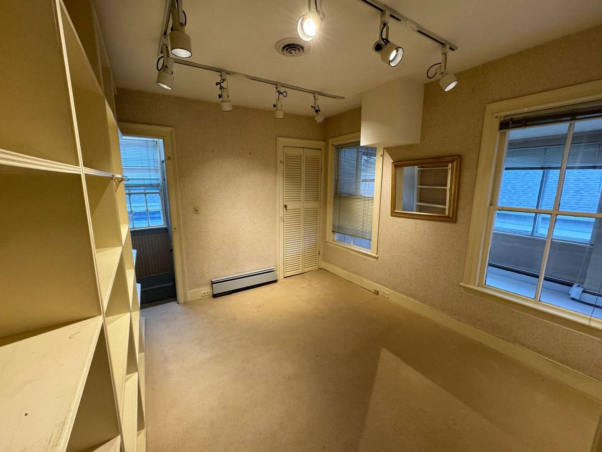 Apartment for rent at 219 N Main St, Hudson, OH 44236