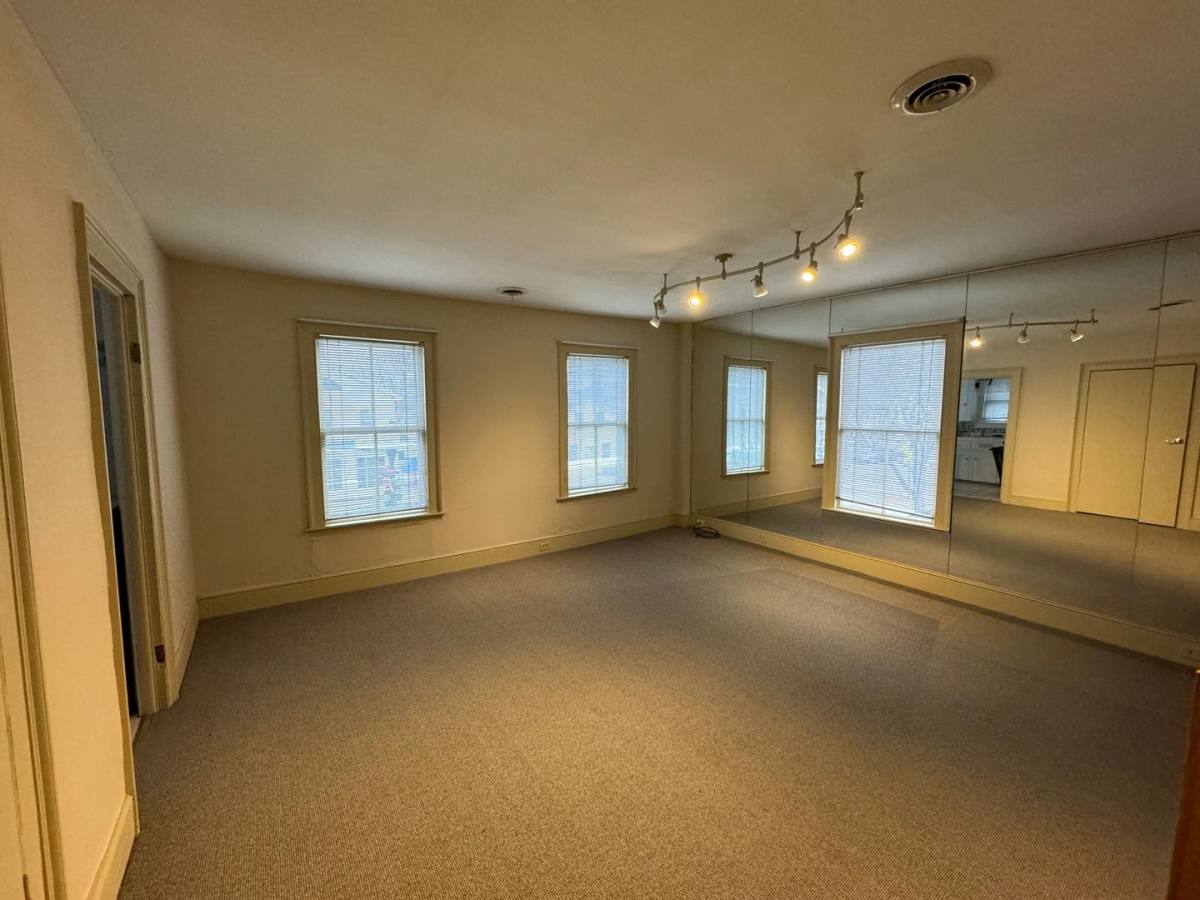 Apartment for rent at 219 N Main St, Hudson, OH 44236
