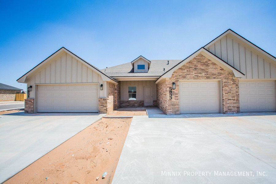 Townhouse for rent at 5865 Virginia Ave #1 Fs, Lubbock, TX 79407