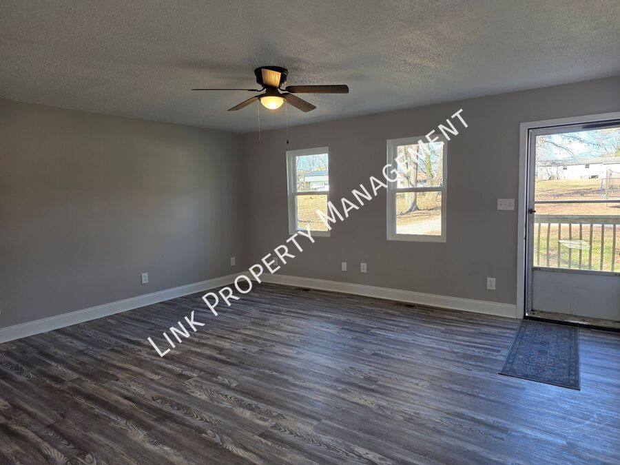 House for rent at 6108 Ramsey Rd, Harrison, TN 37341