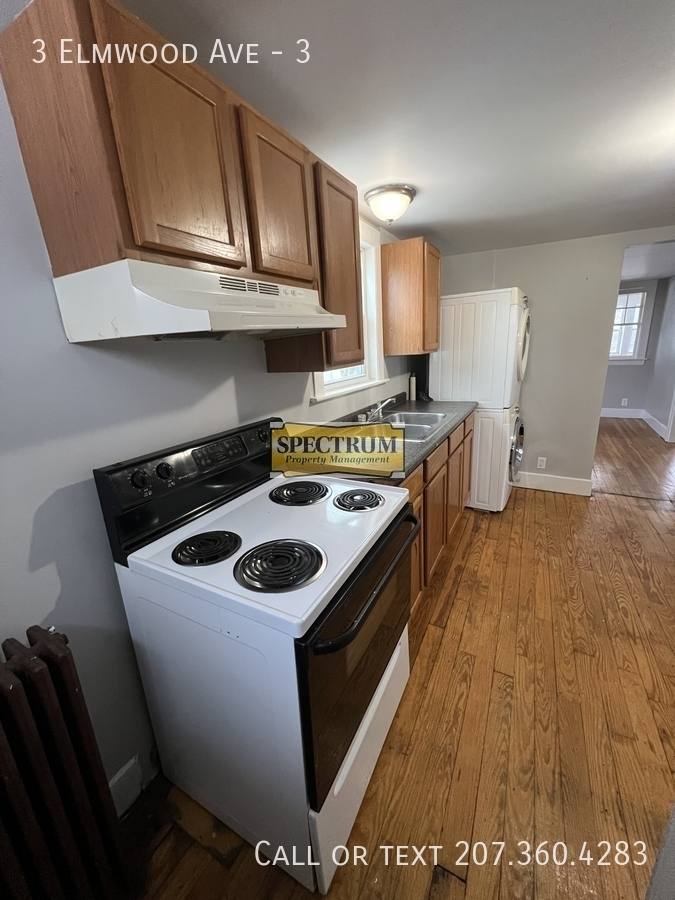 Apartment for rent at 3 Elmwood Ave #3, Waterville, ME 04901