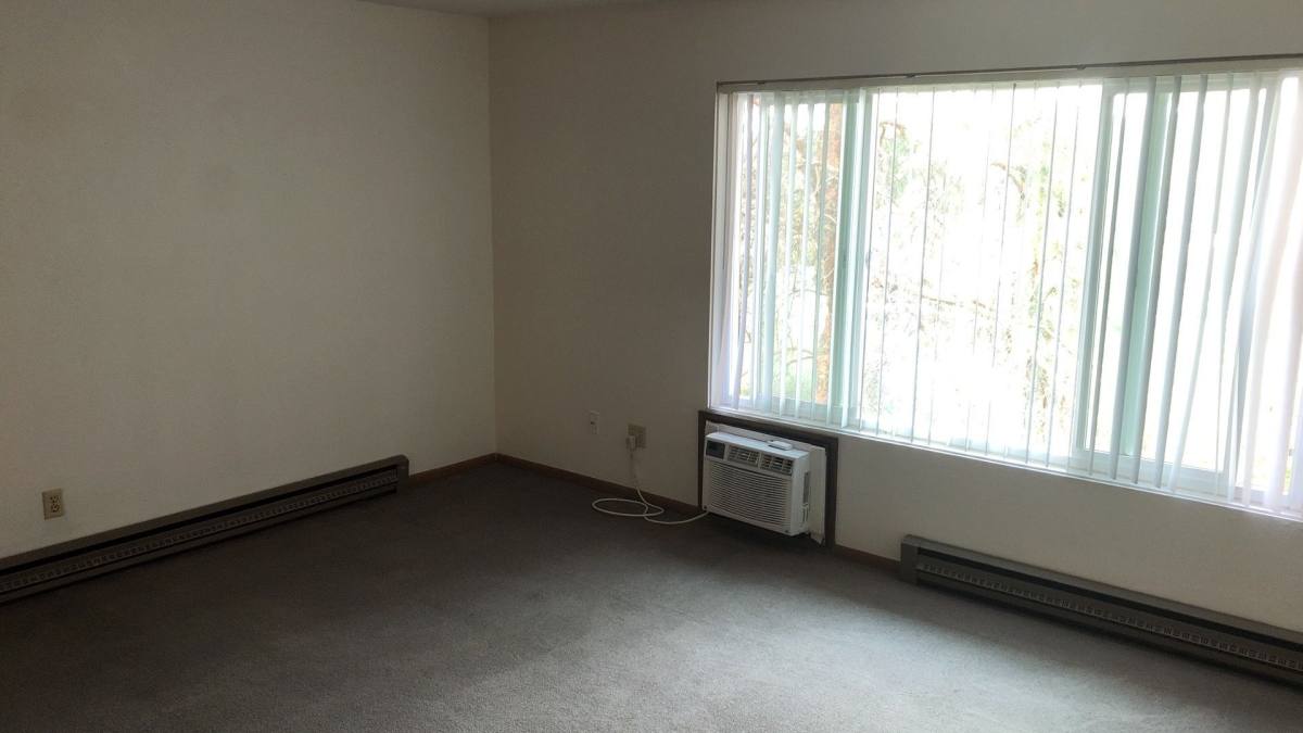 Apartment for rent at 735 NE Maple St, Pullman, WA 99163