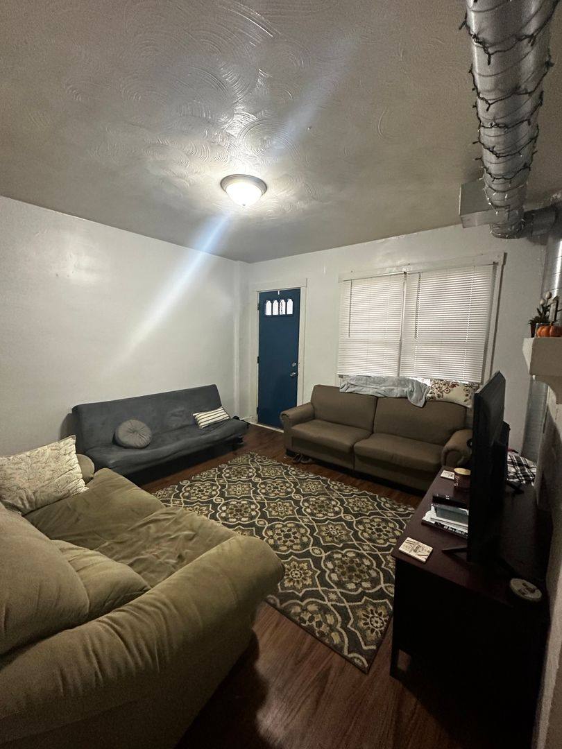 House for rent at 230 Chesterfield Rd, Pittsburgh, PA 15213