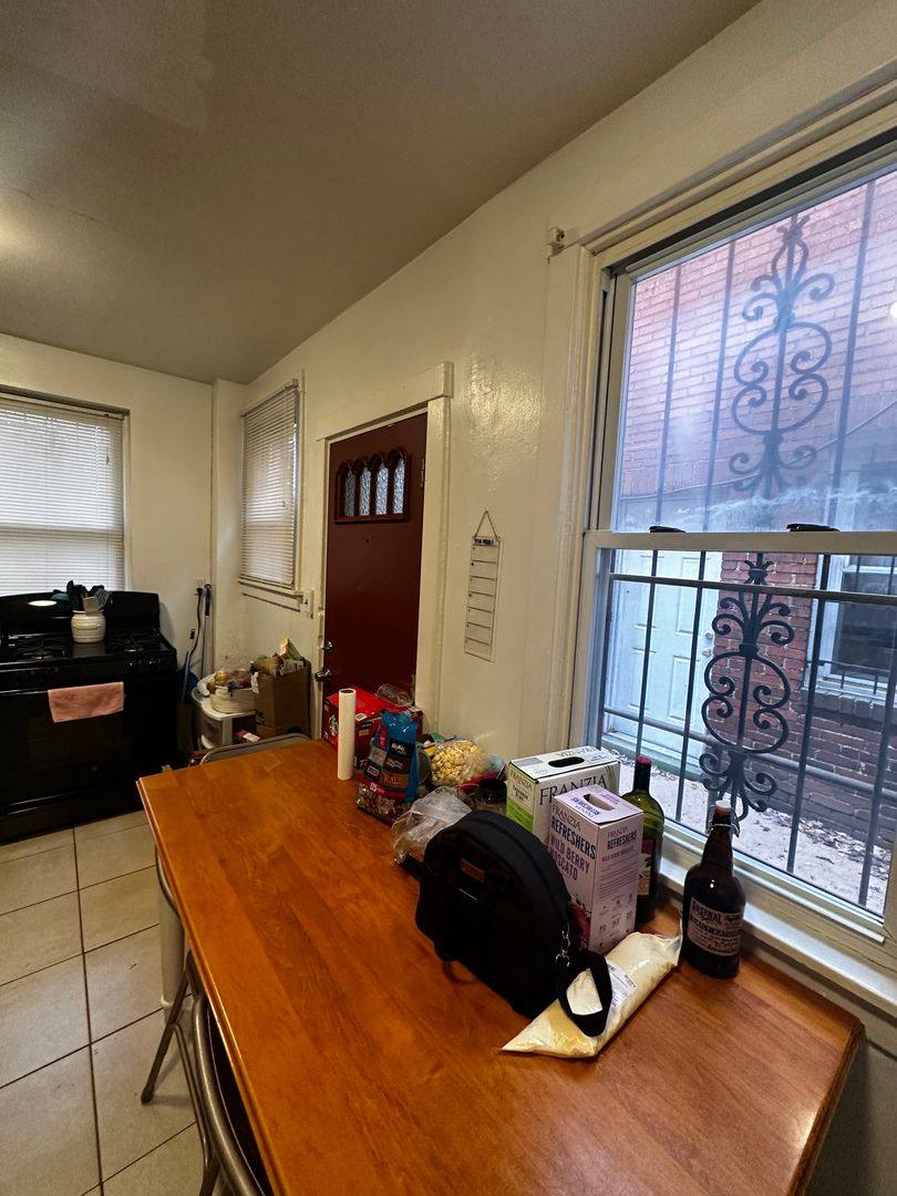 House for rent at 230 Chesterfield Rd, Pittsburgh, PA 15213