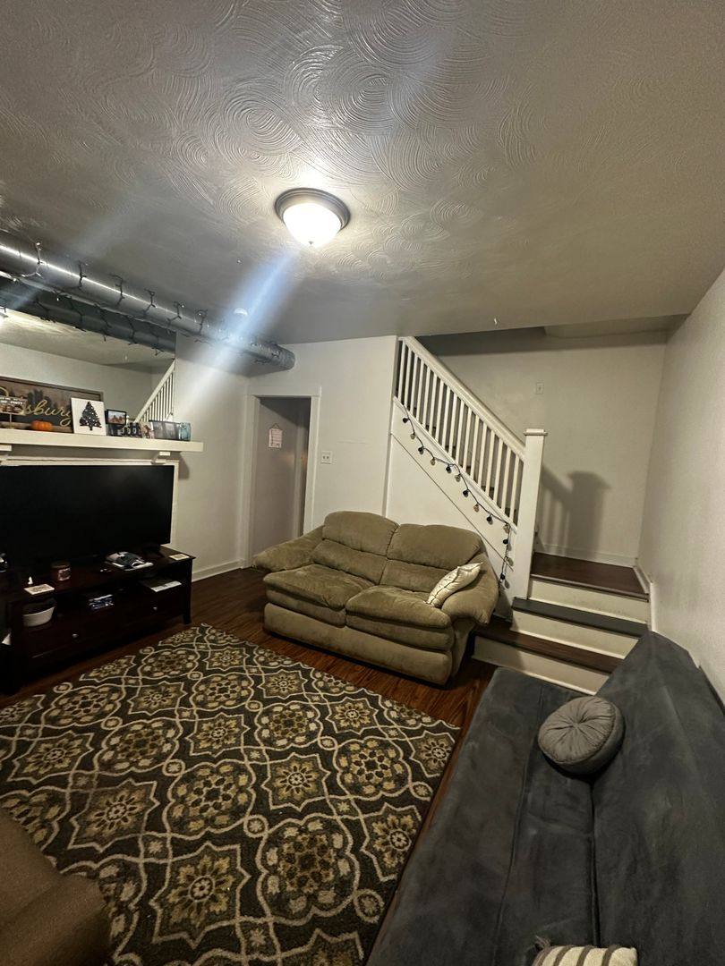 House for rent at 230 Chesterfield Rd, Pittsburgh, PA 15213