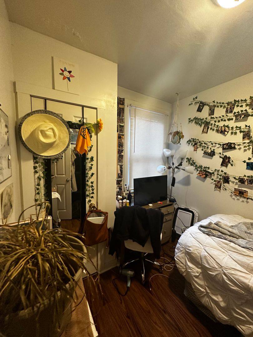 House for rent at 230 Chesterfield Rd, Pittsburgh, PA 15213