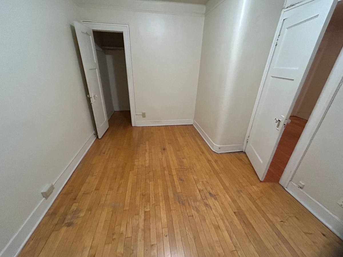 903 E Kilbourn Ave, Milwaukee, WI 53202 - Apartment for Rent - Image 9