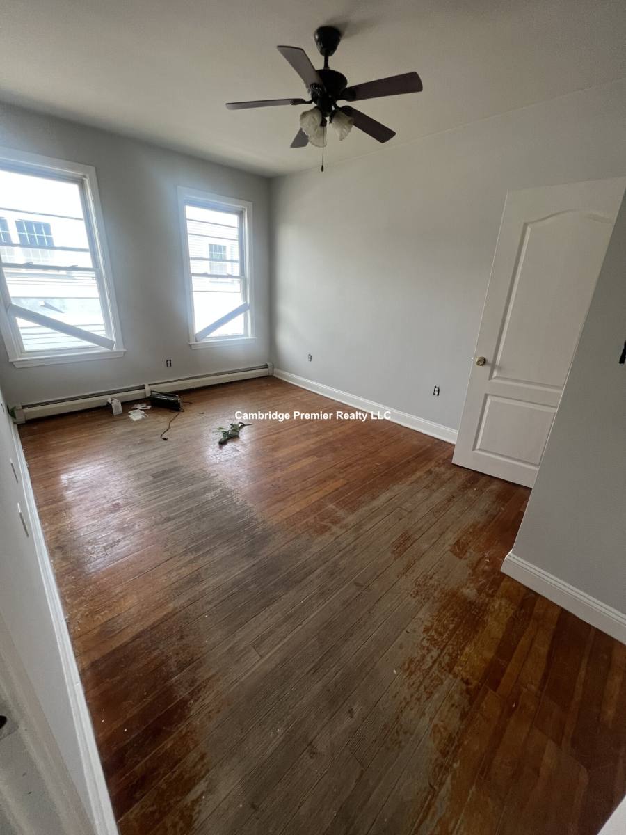 Apartment for rent at 108 Fayette, Lowell, MA 01852