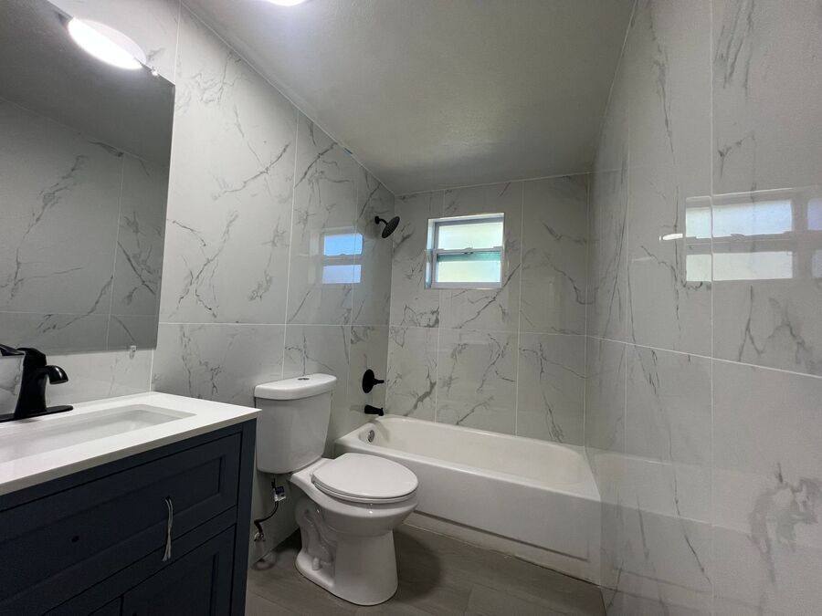 Apartment for rent at 9322 Eastfield Rd #A, Thonotosassa, FL 33592