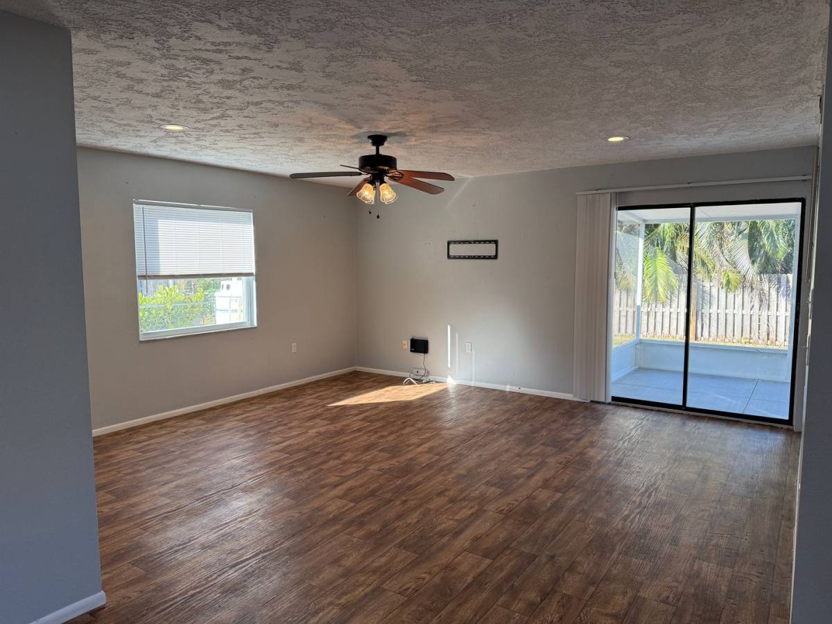 House for rent at 144 Christie Ave, Sarasota, FL 34232