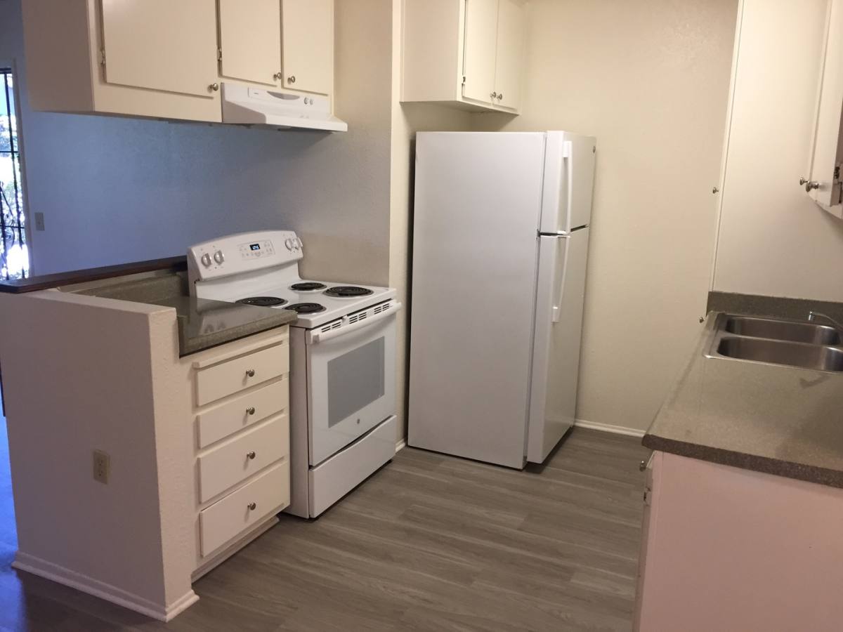 Apartment for rent at 5245 Wood St #L, La Mesa, CA 91941