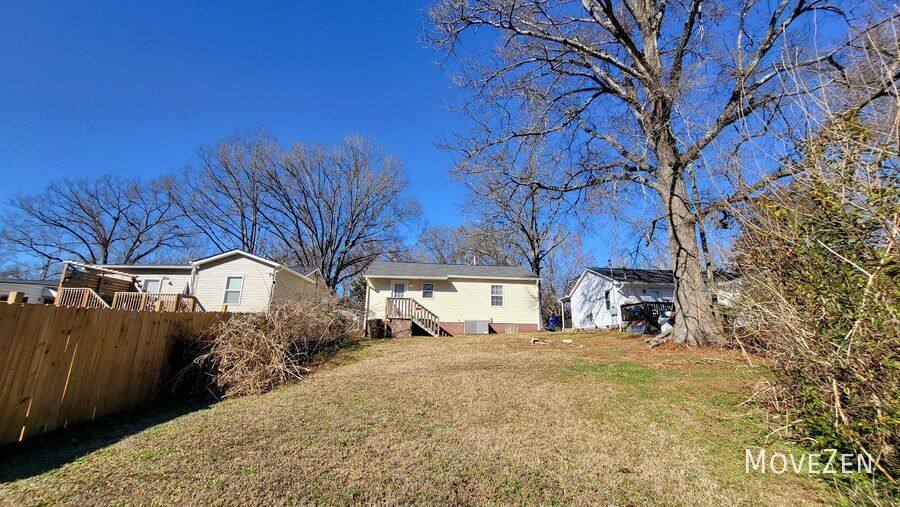 House for rent at 333 Friendship Dr, Rock Hill, SC 29730